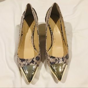 Enzo Angiolini size 9 snake print heels